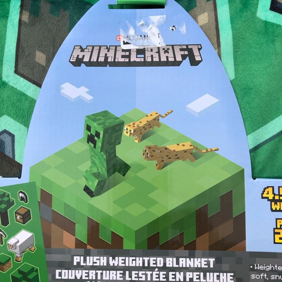 COPY - 🎅🎁BNWT MINECRAFT PLUSH WEIGHTED BLANKET🎁🎅 - Picture 2 of 5